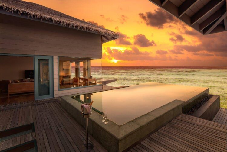 0754 Sunset OW Exterior pool view 750x503 1 - Top 5 Retreats In Maldives Everybody Should Visit