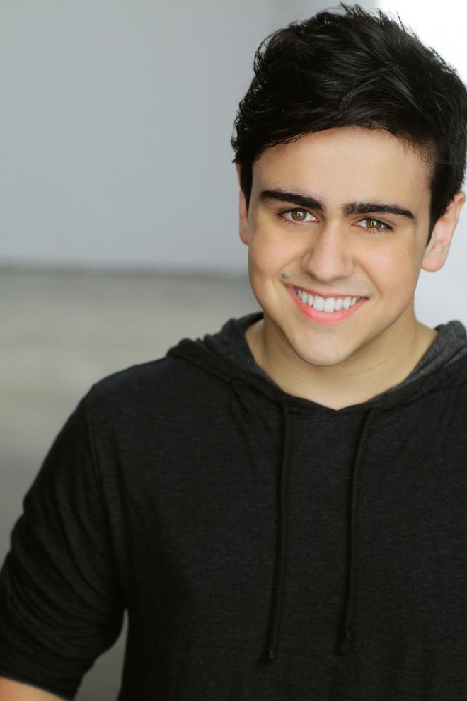 Matthew Gumley Net Worth